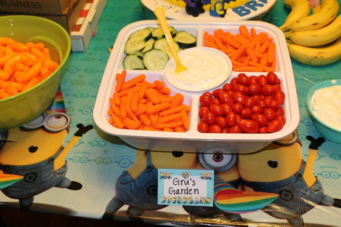 Food Table Grus Garden Veggie Tray Minion Party Despicable Me Party 